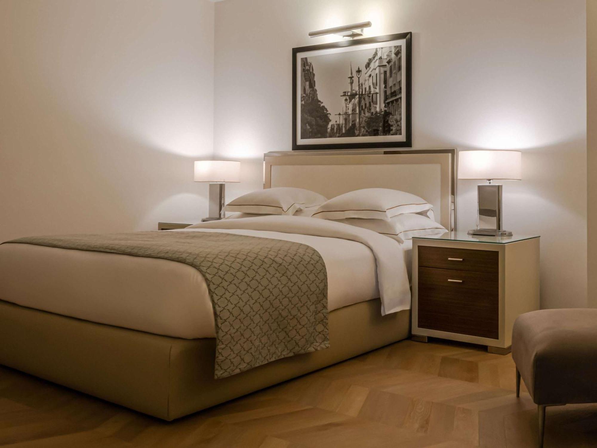 Moevenpick Hotel Beirut Esterno foto